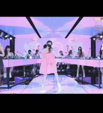 BJ脱衣舞女团海报